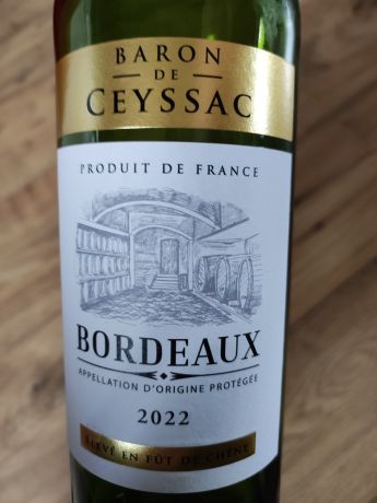 Photo d'une bouteille de Baron de Ceyssac Bordeaux