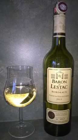 Photo d'une bouteille de Baron de Lestac Bordeaux-Sec
