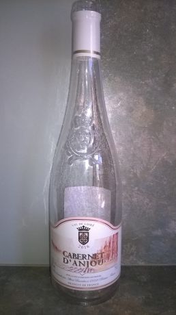 Photo d'une bouteille de Albert Besombes Cabernet-d'Anjou