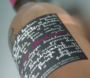 Photo d'une bouteille de Château les Valentines Côtes-de-Provence