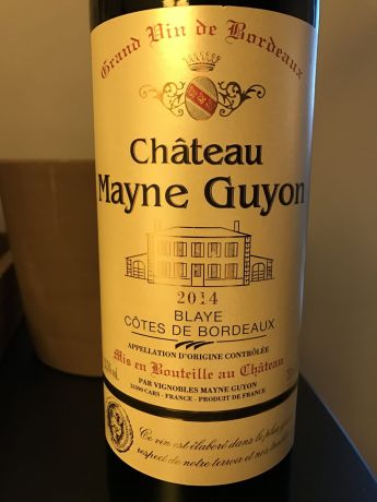 Photo d'une bouteille de Château Mayne-Guyon Blaye-Côtes-de-Bordeaux