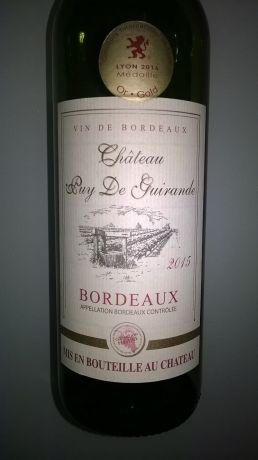 Photo d'une bouteille de Château Puy de Guirande Bordeaux