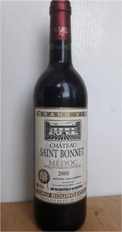 Photo d'une bouteille de Château Saint Bonnet Médoc