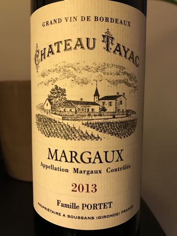 Photo d'une bouteille de Château Tayac Margaux