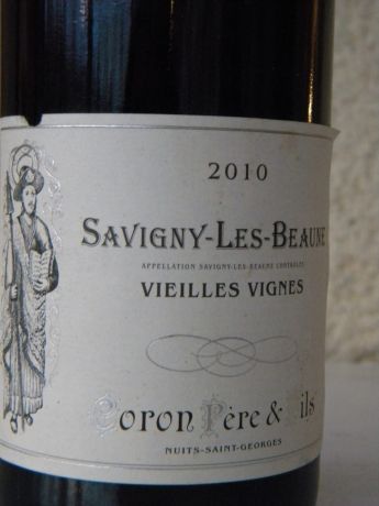 Photo d'une bouteille de Coron Père & Fils Savigny-lès-Beaune