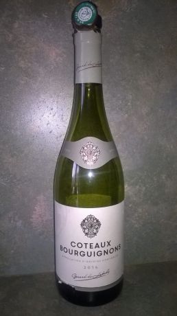 Photo d'une bouteille de Gérard de Labrely Côteaux-Bourguignons (ou Bourgogne-Grand-Ordinaire)