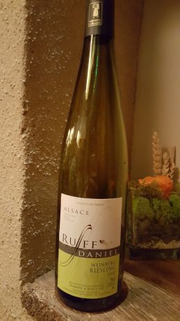 Photo d'une bouteille de Daniel Ruff Alsace Riesling