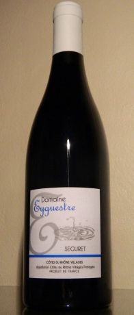 Photo d'une bouteille de Domaine Eyguestre Côtes-du-Rhône-Villages Séguret
