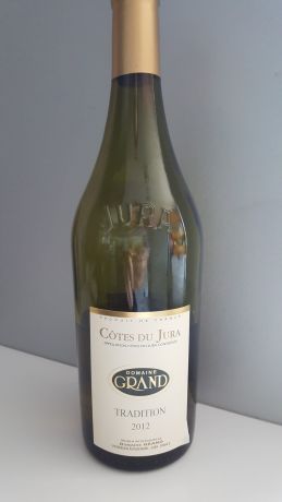 Photo d'une bouteille de Domaine Grand Côtes-du-Jura