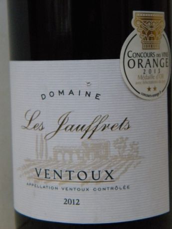 Photo d'une bouteille de Domaine les Jauffrets Ventoux