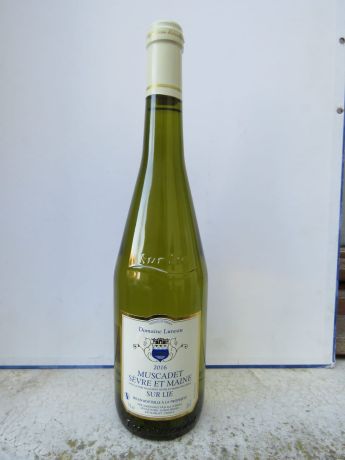 Photo d'une bouteille de Domaine Luneau Muscadet-Sèvre-et-Maine