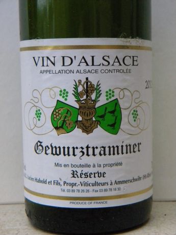 Photo d'une bouteille de Lucien Habold et fils Alsace Gewurztraminer