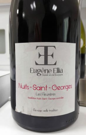 Photo d'une bouteille de Eugène Ellia Nuits-Saint-Georges