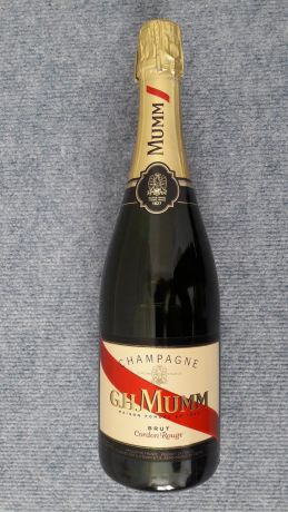 Photo d'une bouteille de G-H Mumm Champagne