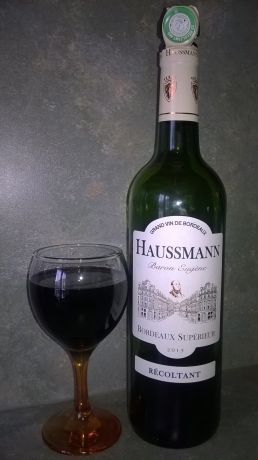 Photo d'une bouteille de Haussmann Bordeaux-supérieur