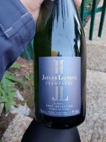 Photo d'une bouteille de Jaeger-Ligneul Champagne