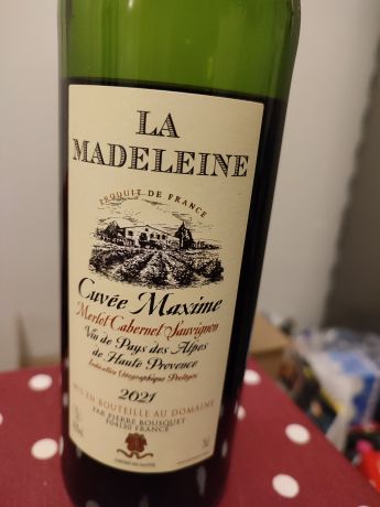 Photo d'une bouteille de La Madeleine Vin de pays des Alpes-de-Haute-Provence