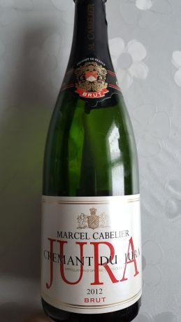 Photo d'une bouteille de Marcel Cabelier Crémant-du-Jura