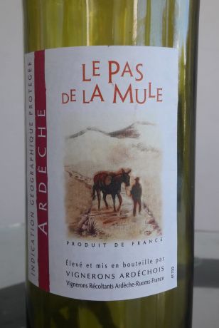 Photo d'une bouteille de Vignerons Ardéchois - Le Pas de la Mule Vin de Pays de l'Ardèche
