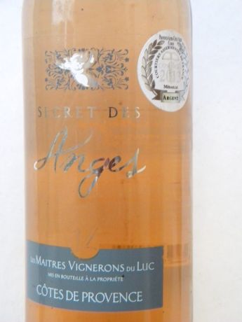 Photo d'une bouteille de Les Maîtres Vignerons du Luc Côtes-de-Provence