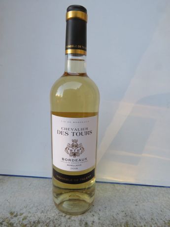 Photo d'une bouteille de Vignoble de Talent Bordeaux