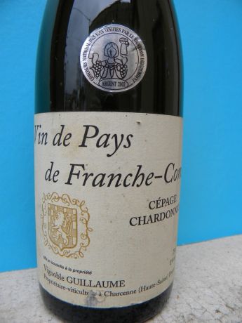 Photo d'une bouteille de Vignoble Guillaume Vin de pays de Franche-Comté